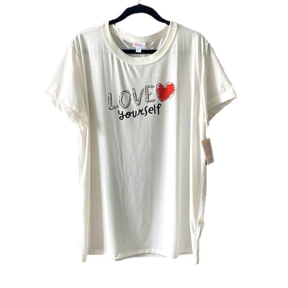 NWT Small T-shirt Love Yourself graphic T. LuLaRoe Liv - Picture 1 of 4